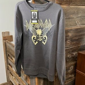 Def Leppard sweatshirt